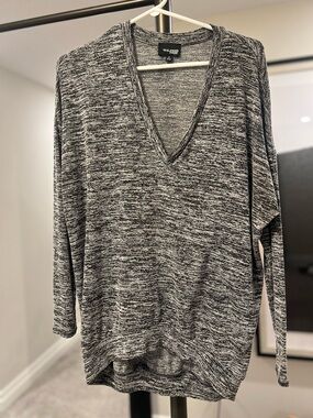OVERSIZED V-NECK SWEATER FROM WILFRED